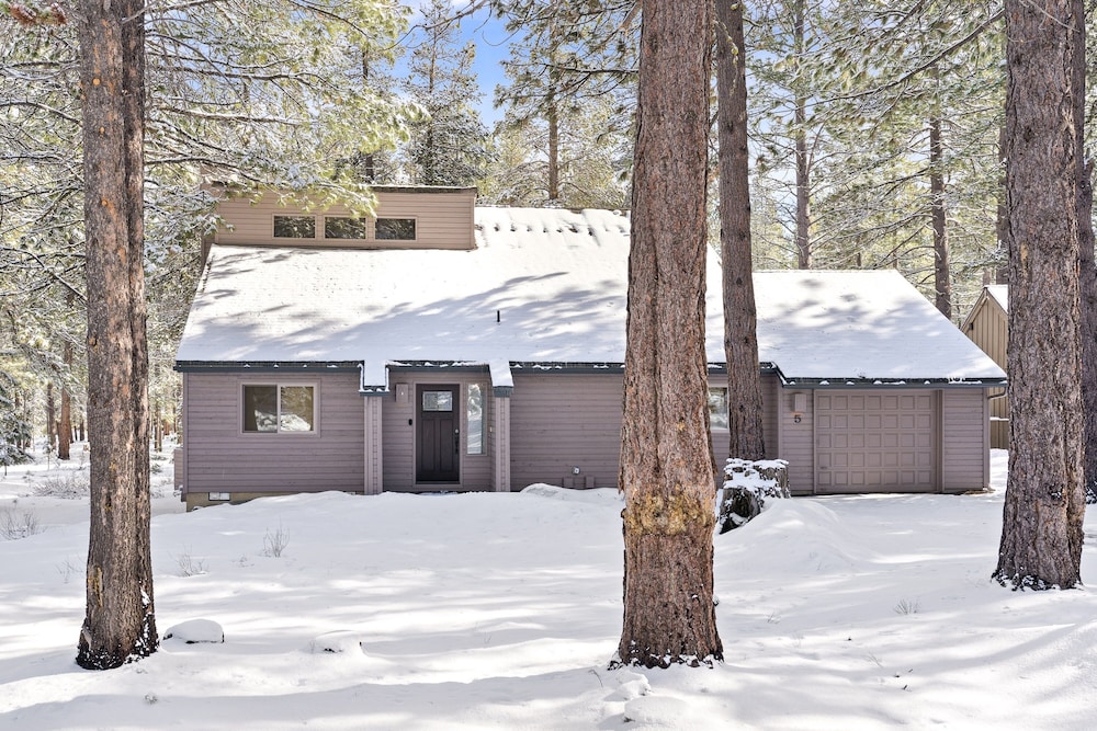 5 Sandhill 3 Bedroom Home by RedAwning