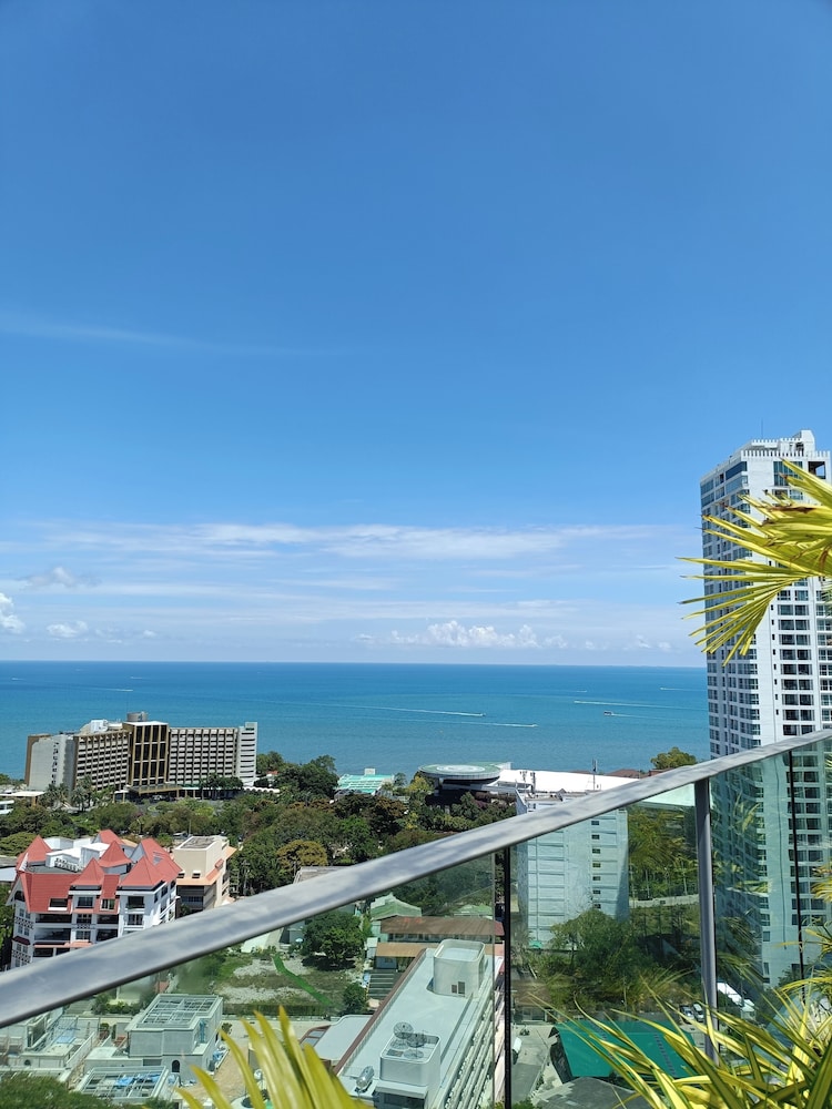 Peaceful SEA View Condo