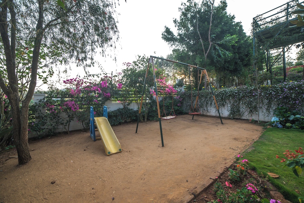 The Perfect Home Stay view 5