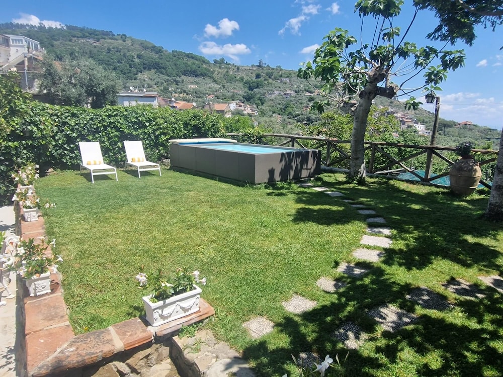 The Retreat of the Senses view 2