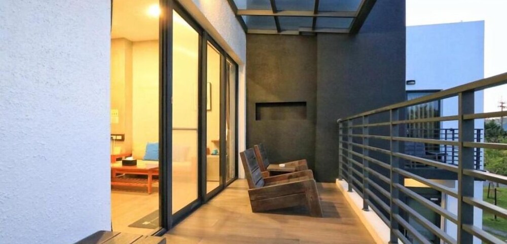 Photo 42