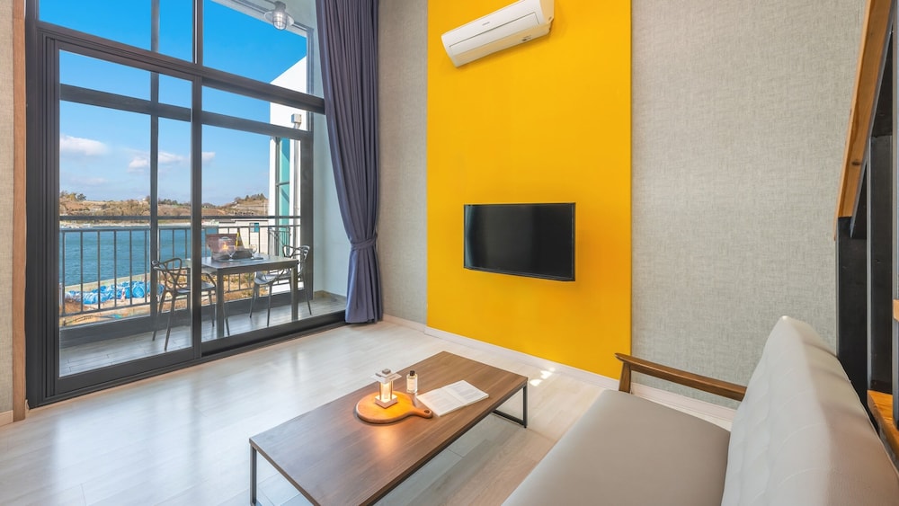 Yeosu Arungeorida Ocean View Pension