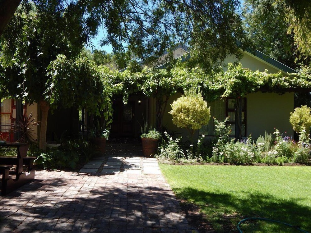 La Paix Guest House