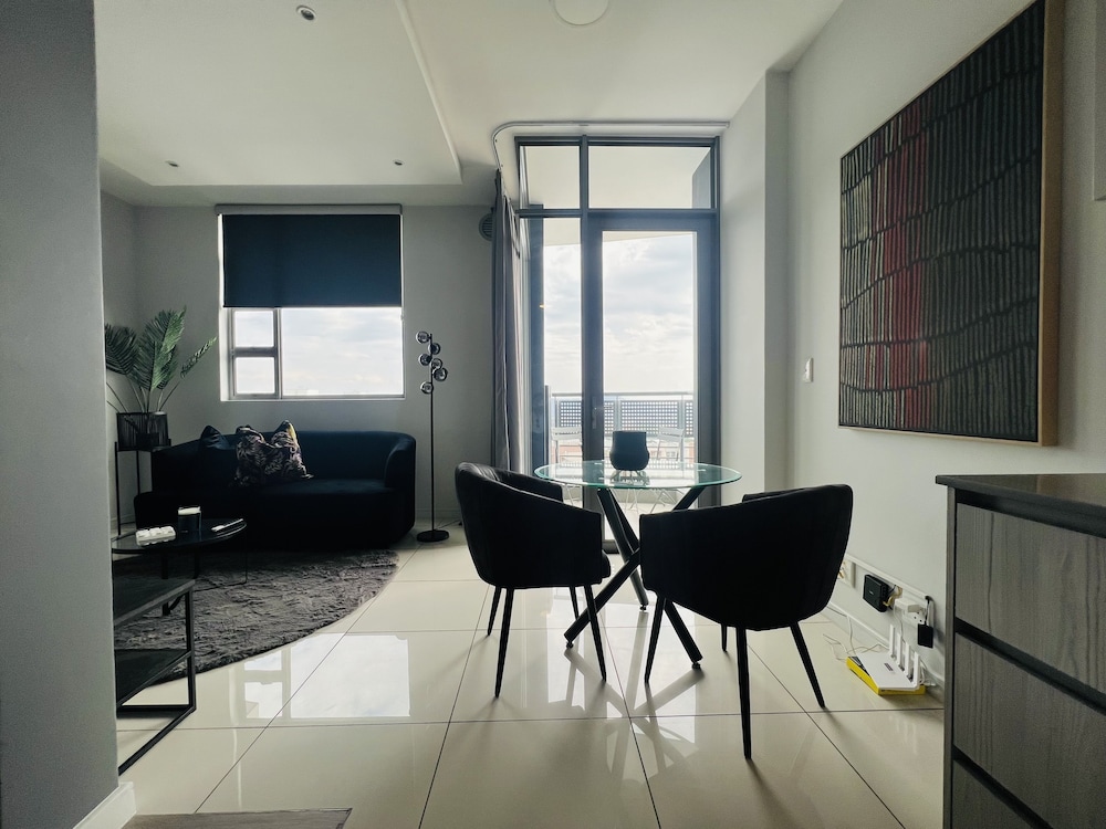 The Median Apartments
