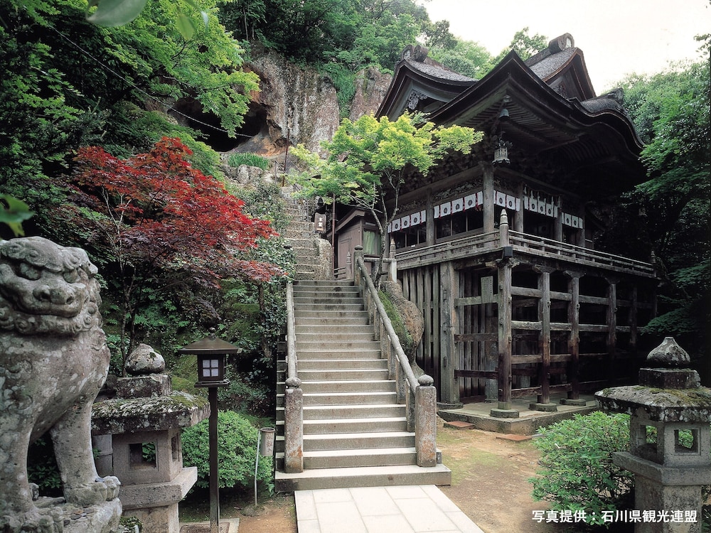 Ooedo Onsen Monogatari Wanwan Resort Awazu