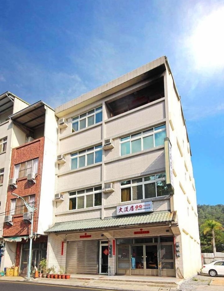 Dahan Guest House