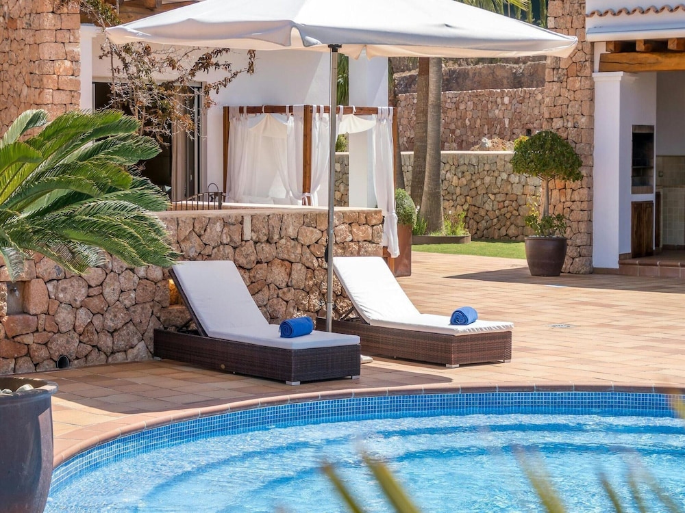 Holiday Home in Stunning Ibizan Landscape