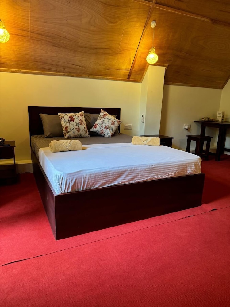 Steps Garden Resort