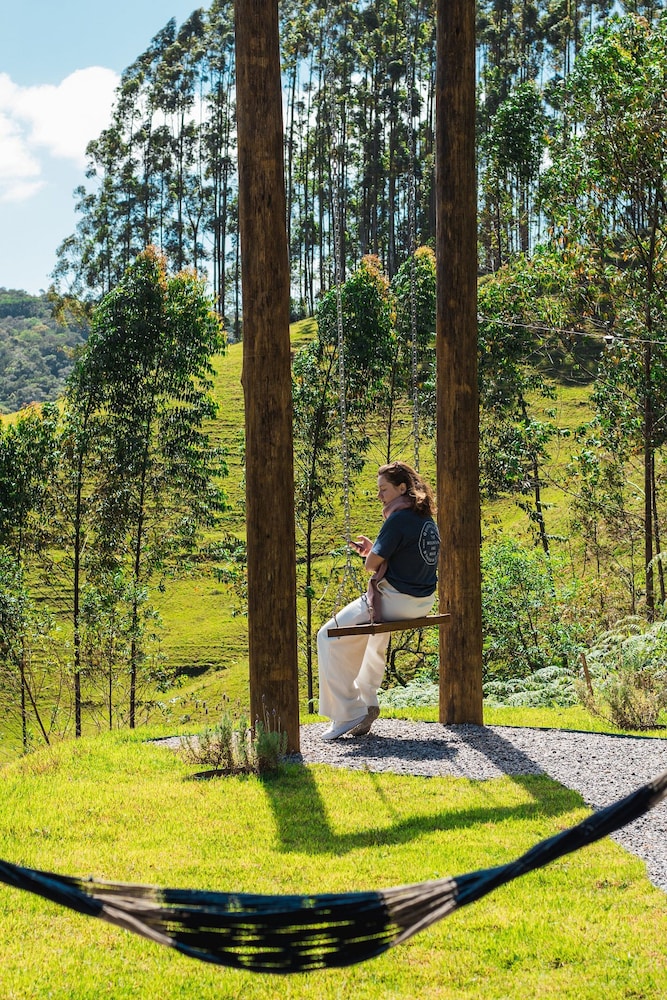 Prana Chalé com Hidromassagem na Serra