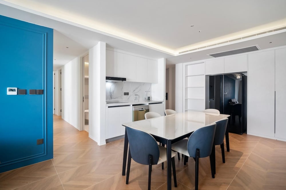 Premier Kora 3-bedroom Apartment E333 Beachfront