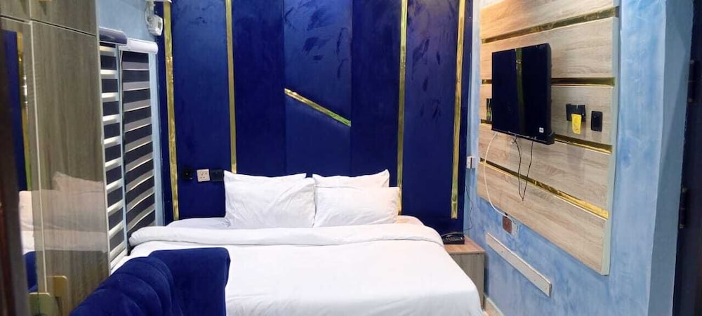 517VIP Suites and Apartments Awka