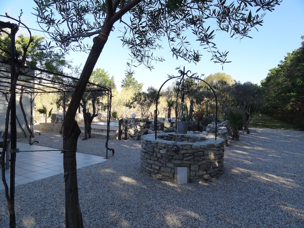 Locations des Alpilles