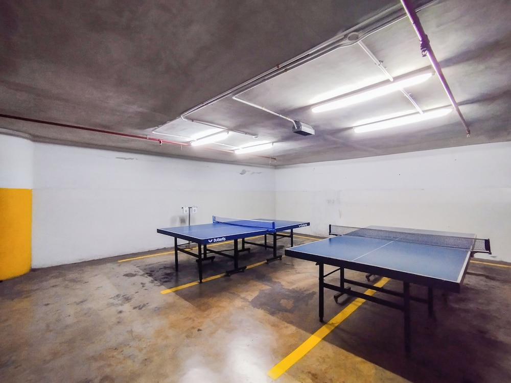Relaxing 1Br At Dago Suites Apartment