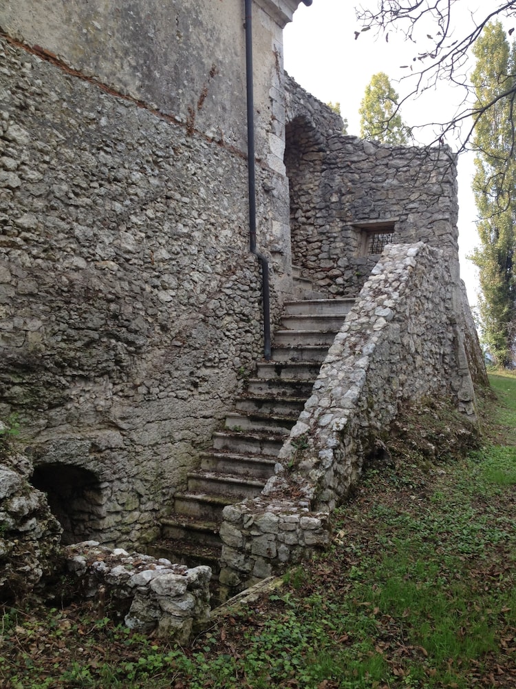 Relais Villa Gozzi B&B