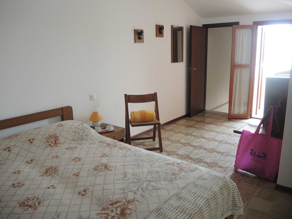 Condominio Carina