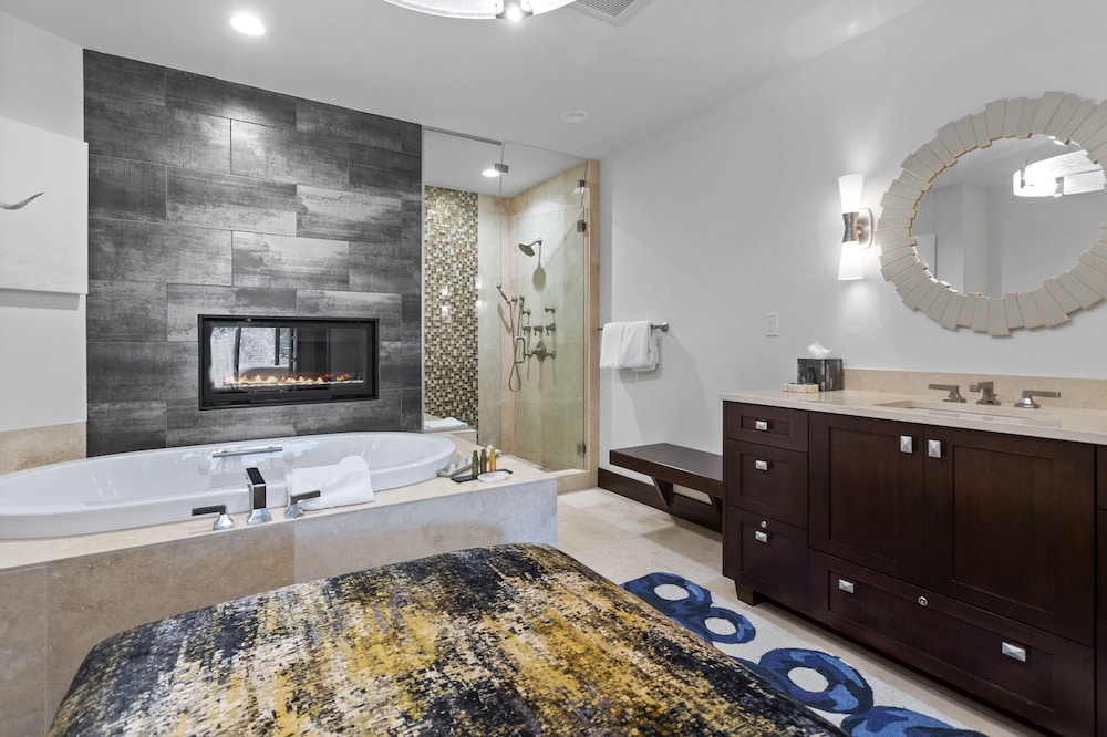 Flagstaff Lodge at Deer Valley Resort - Four Bedroom Residence #507 4 Condo