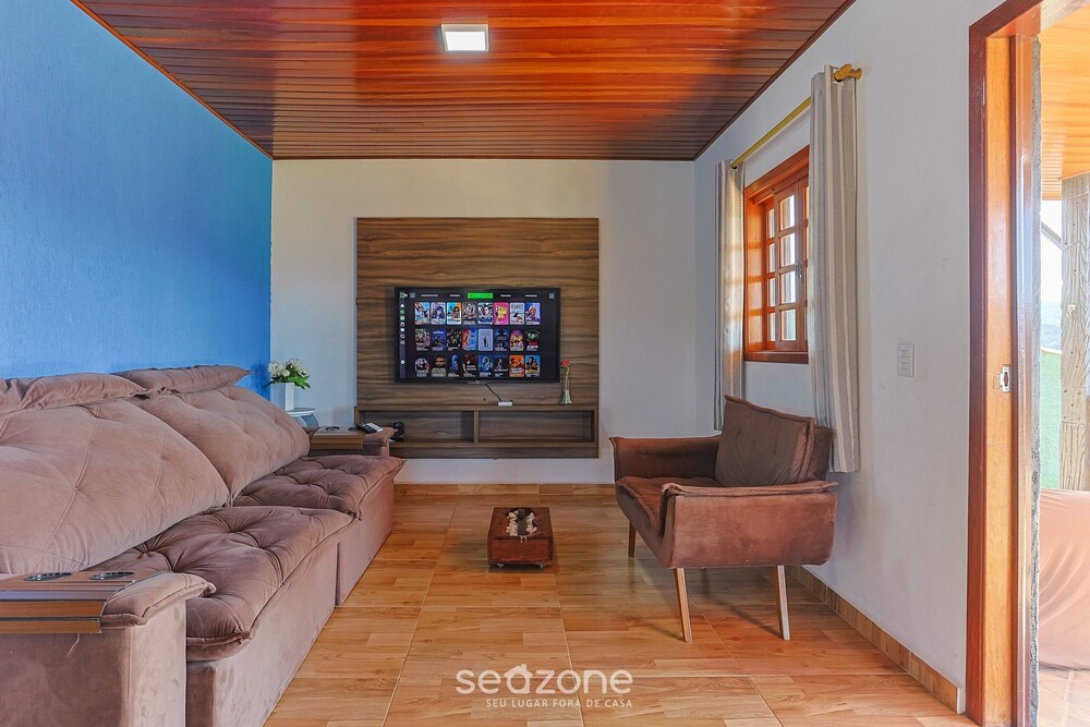 Casa 3Q completa c/ Piscina e Churrasq. DOJ0690