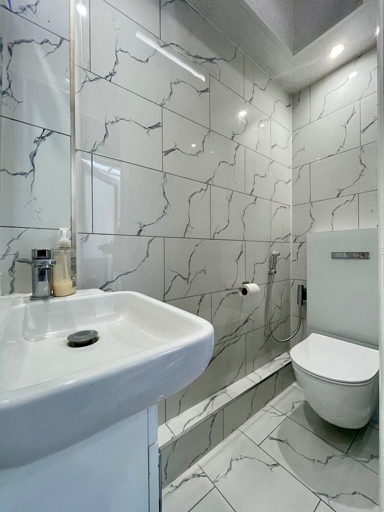 Charming 3 Bedroom House in Dagenham London