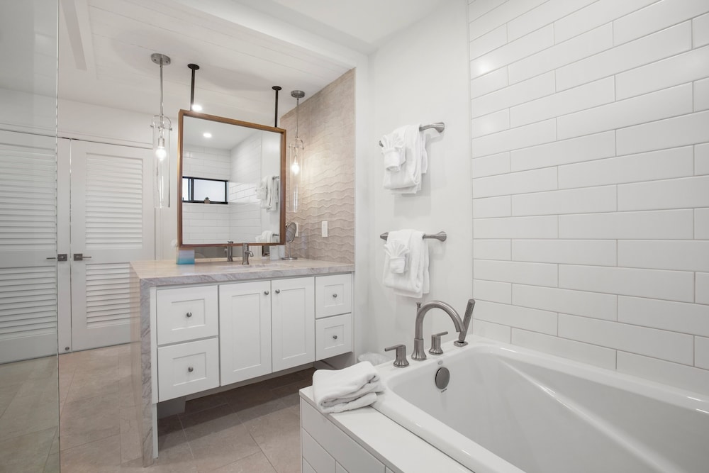 Kapalua Ridge Villas by KBM