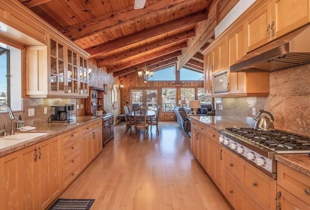 625 Alpine Drive 4 Bedroom Home