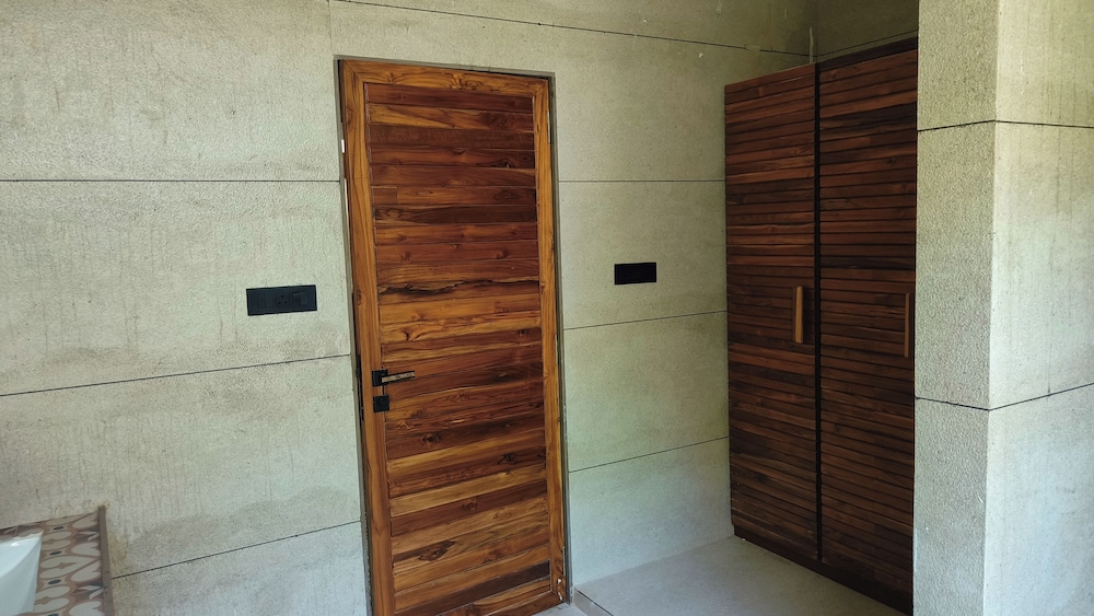 Le Casa Lion Resort - A Premium Resort In Sasan Gir