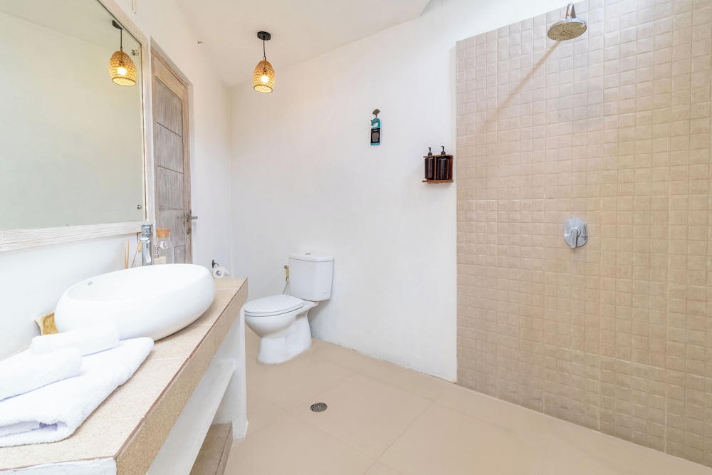 Villa Cocodrilos 2 by Pertama Management