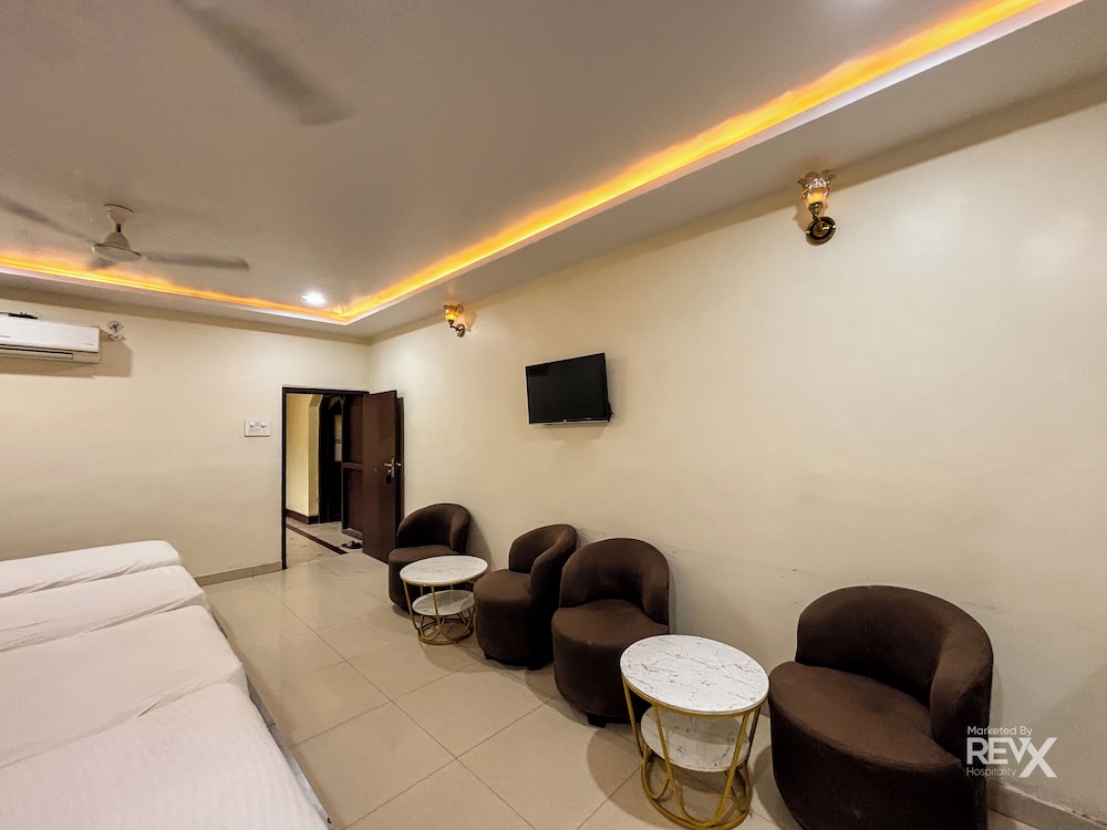 Hotel Diamond Palace