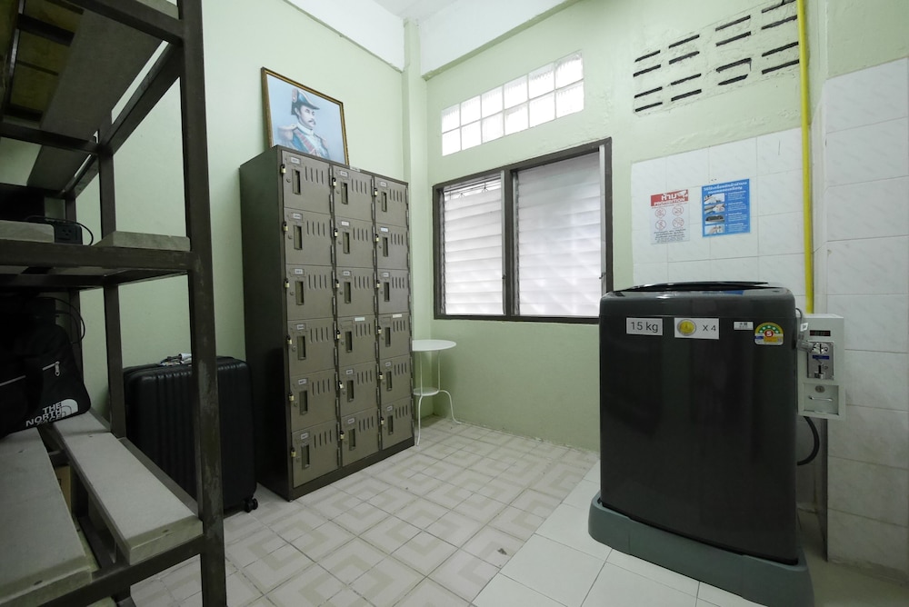 Lee Home Bangkok