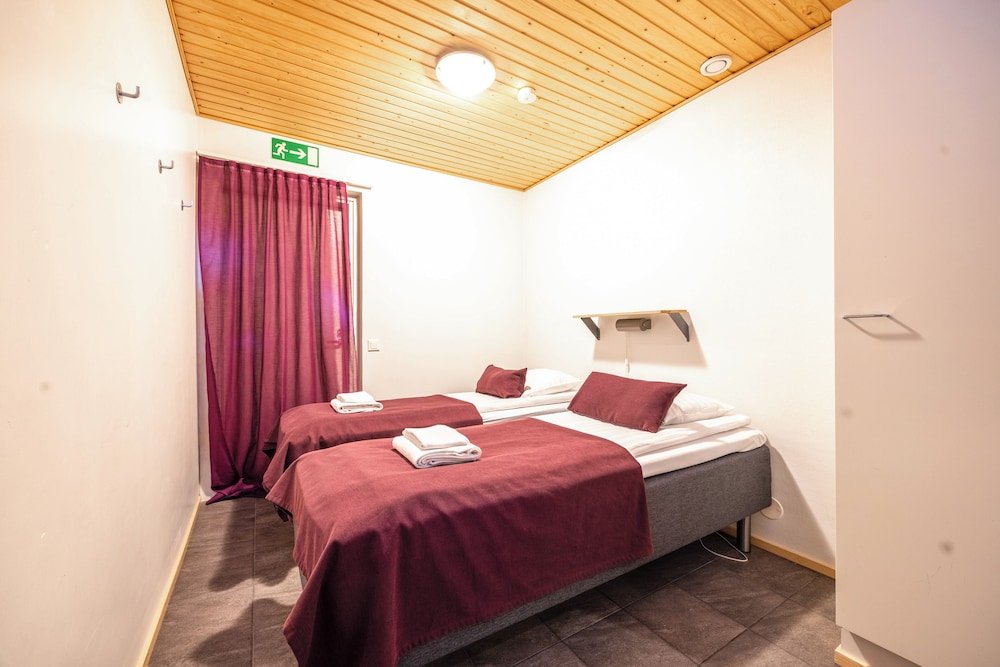 3BR Holiday Apt. with Sauna