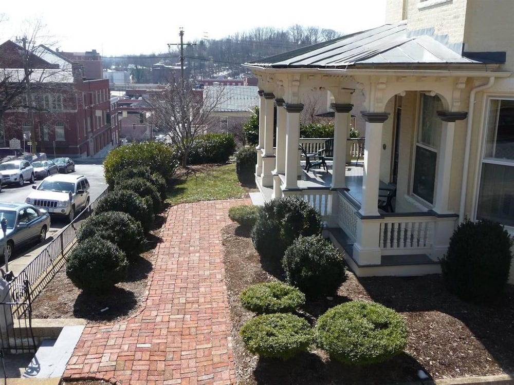 Frederick House, photo 25