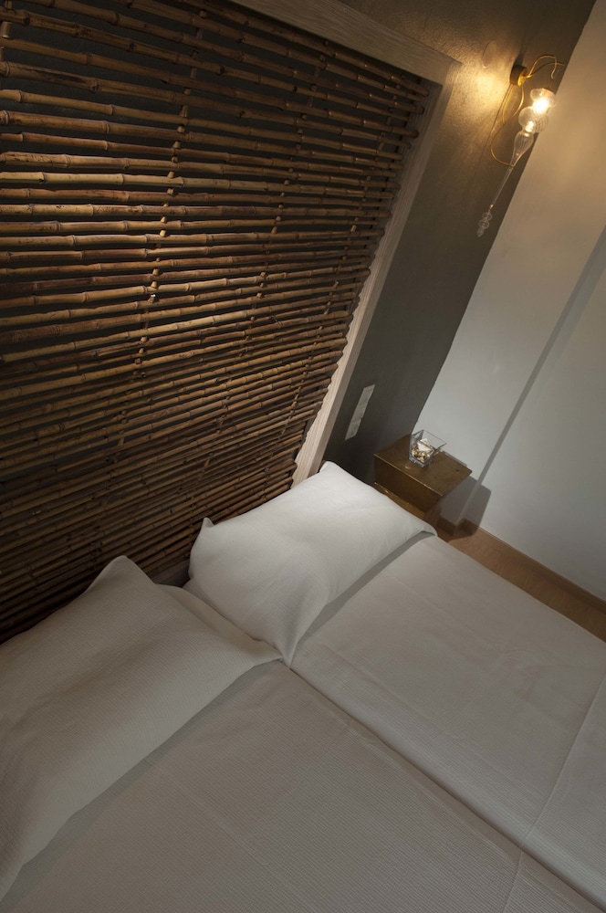 Paradise Island Villas photo 5