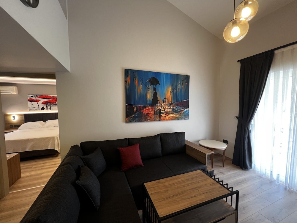 Villa w Garden Balcony 5 min to Kyrenia Harbor