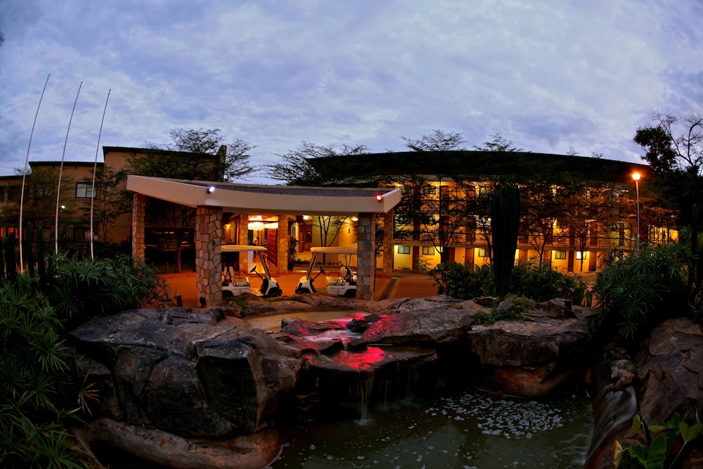 Chobe Safari Lodge | East Africa Uganda