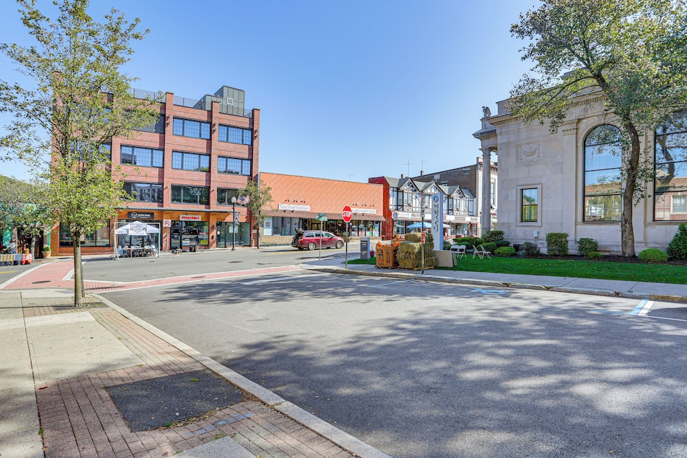 Hike, Relax & Visit Nyc! Central Suffern Condo