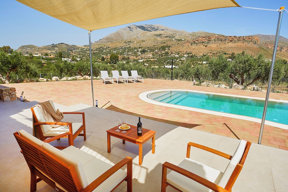 VILLA NINFA