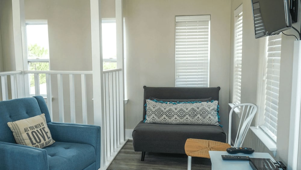 Shell Yeah by Avantstay Seagrove Pet-friendly Private Pool