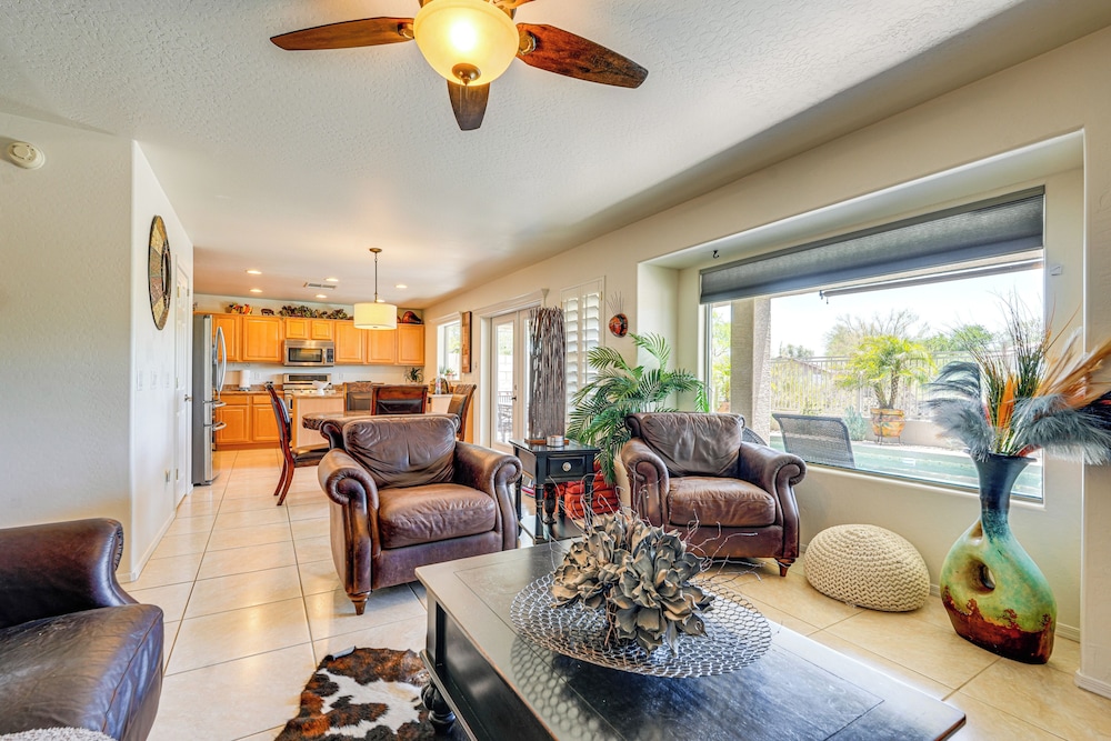 Spacious Family Oasis in Cave Creek!