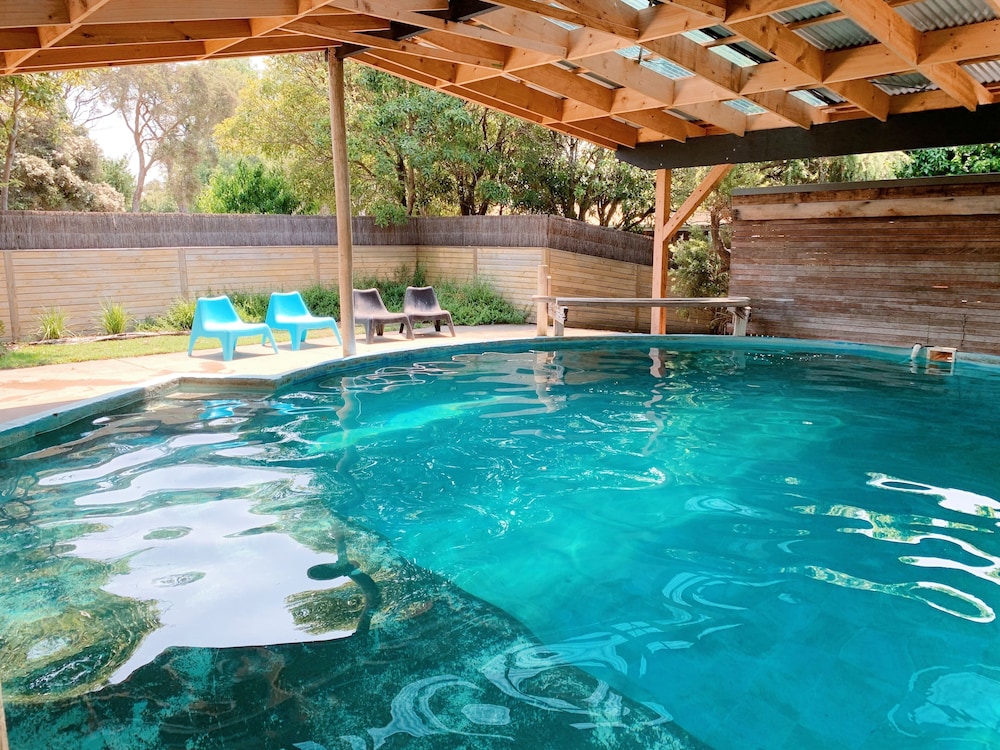 Bayplay Beach Accommodation - 2 locations