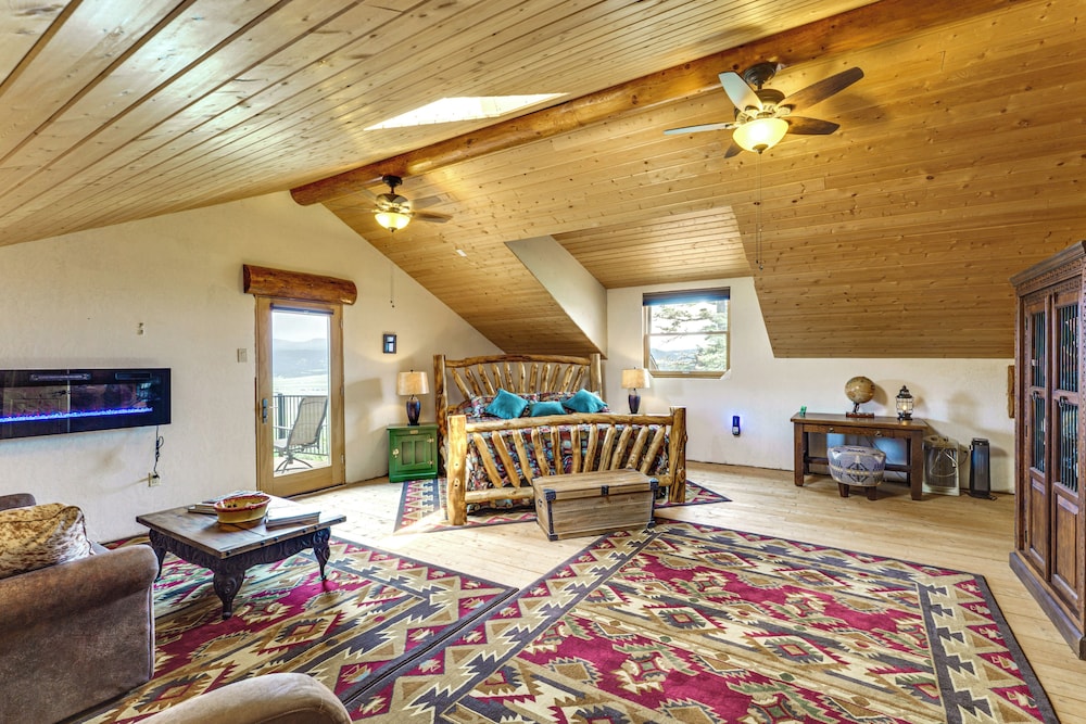 Secluded Angel Fire Retreat: Deck + Stunning View!