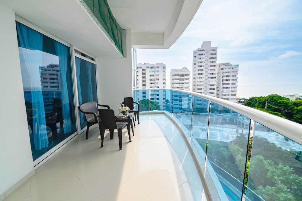 Photo 84 sur 89 de Apartamentos Unik Cartagena Edificio Poseidón