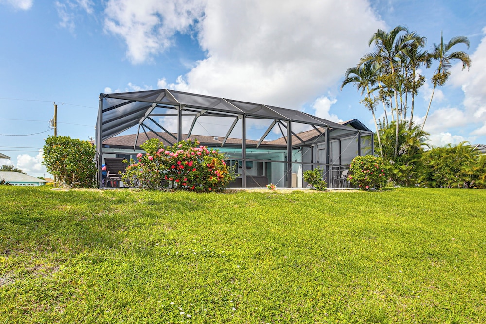 Swim, Hike & Golf: Family Gem in Cape Coral!