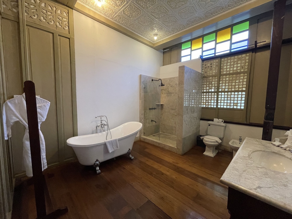 Las Casas Filipinas de Acuzar 98