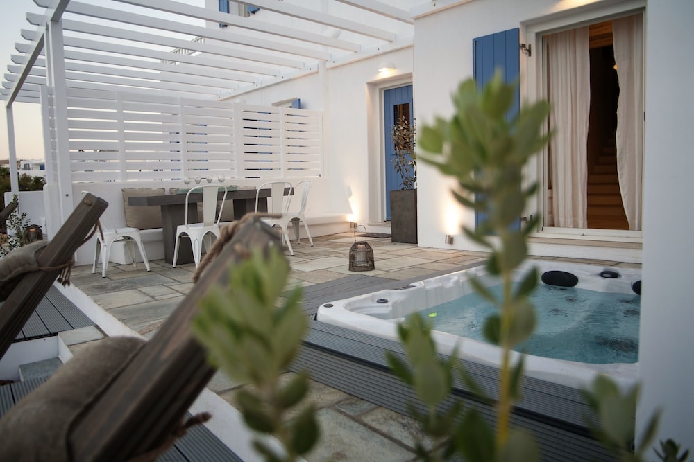 Kalypso Villas