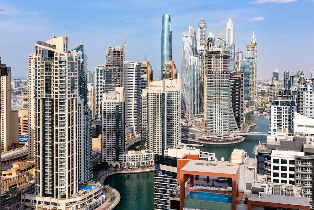 Marriott 1BR Apartment with Marina View