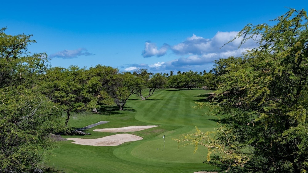 Spacious Townhome - Stunning Golf Course Views - Pool & Fitness- Vrkcv