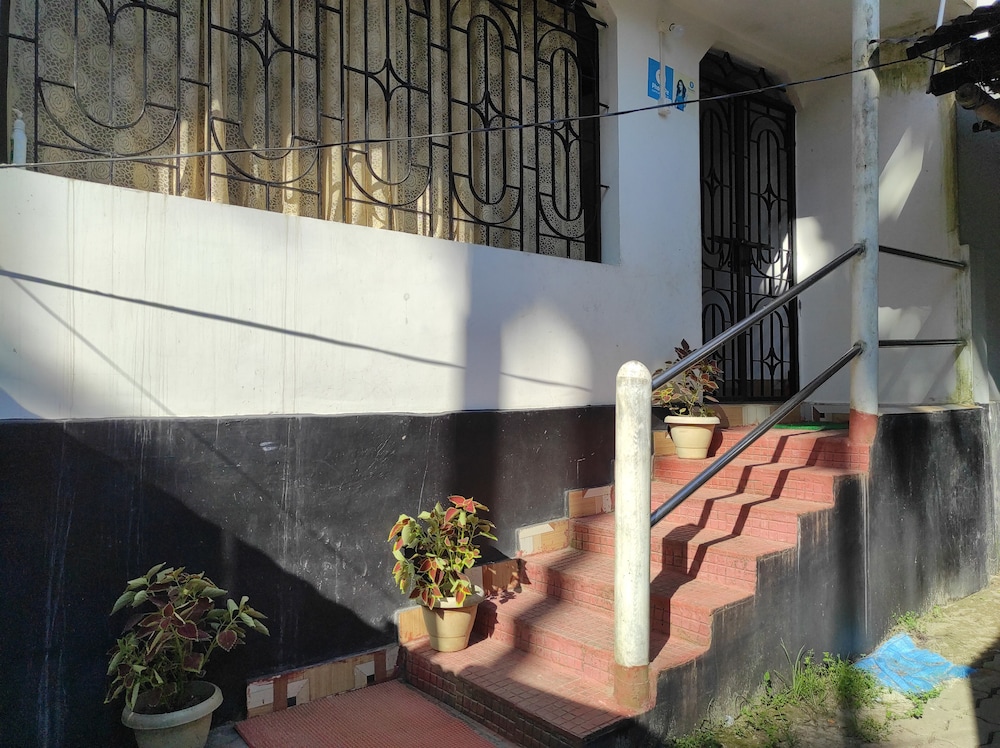 Homocation Manas Green Homestay