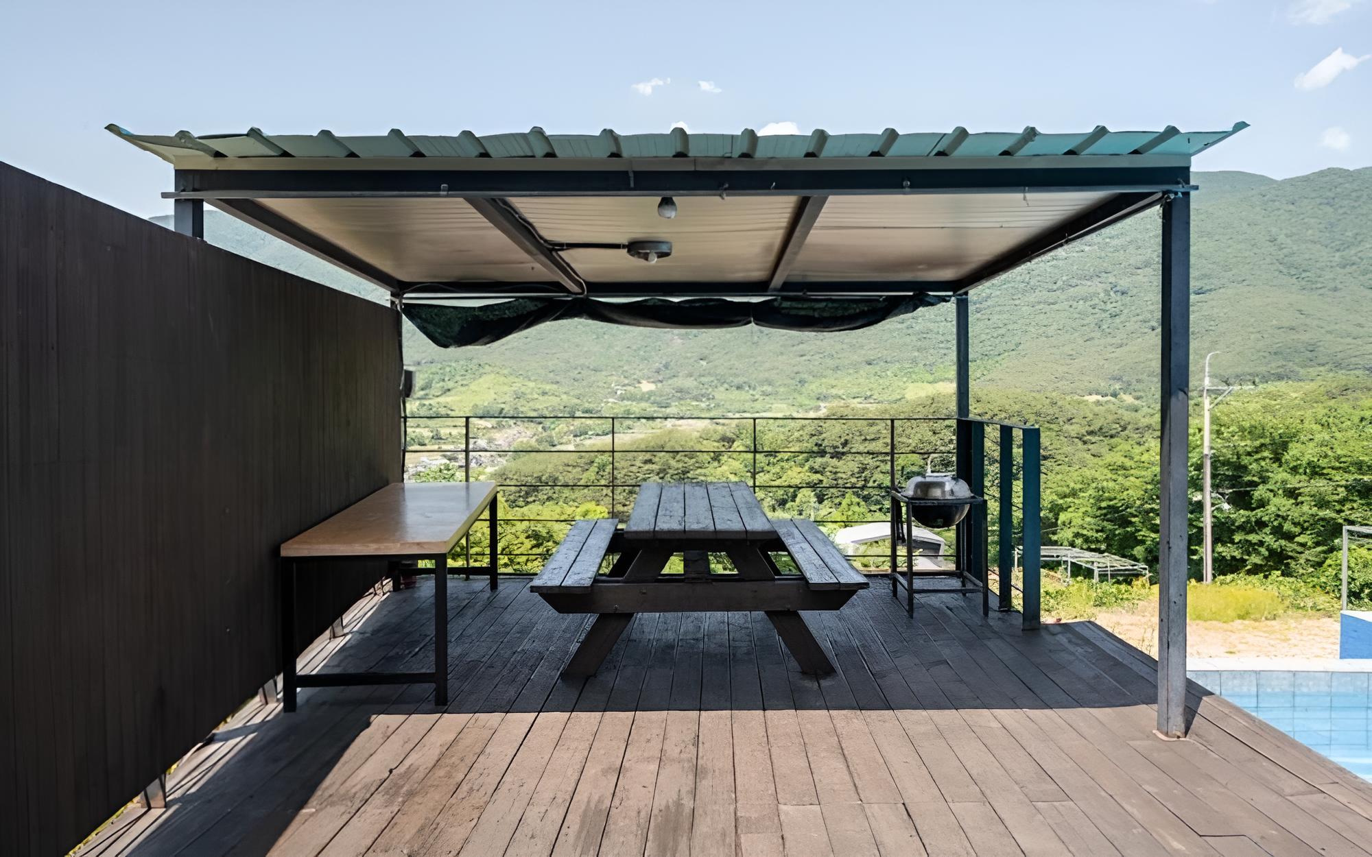 Sancheong Jirisanui Haru Pension view 4