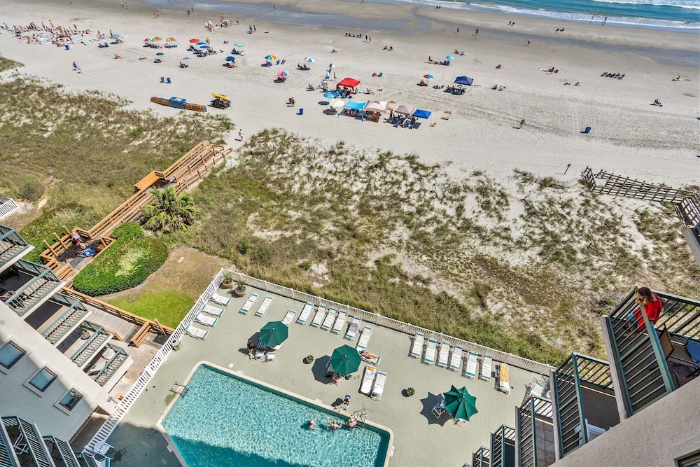 Ocean Bay Club 909 by RedAwning