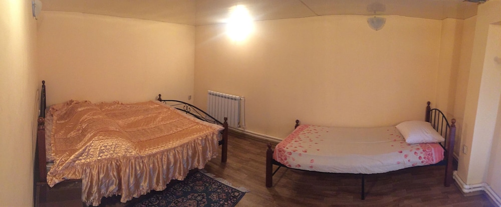 Hostel Malinovski