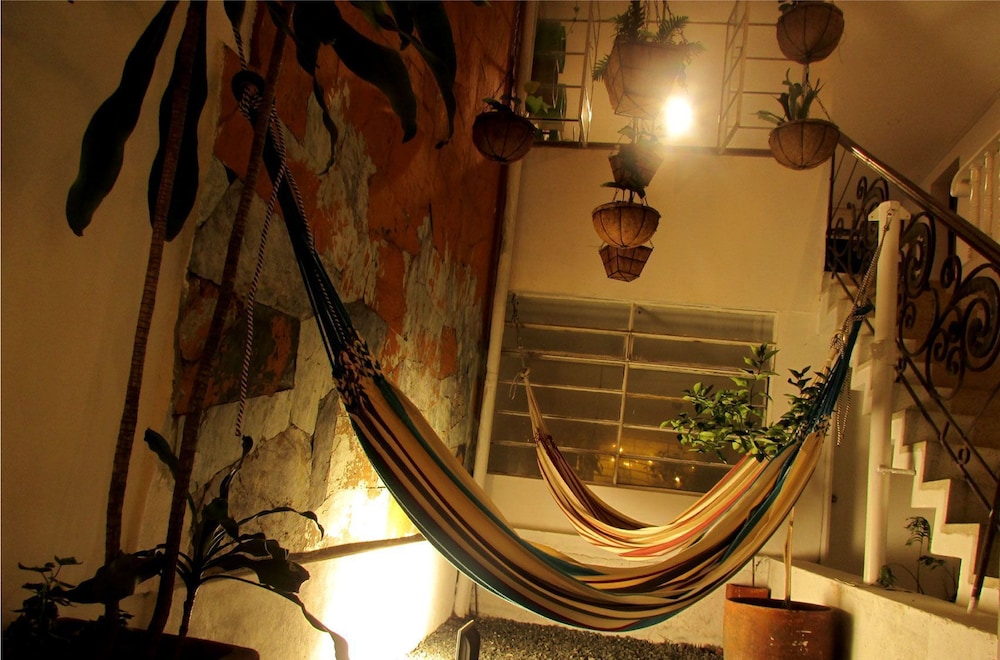 Hostal El Aguacate